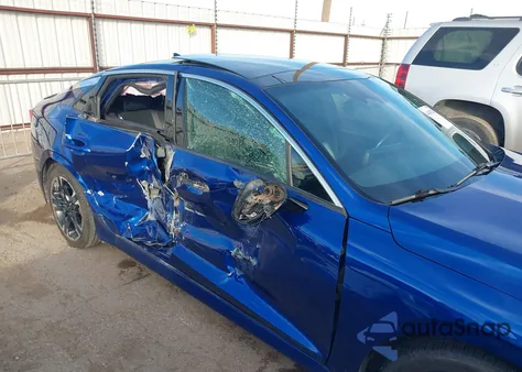 2022 Kia K5 Gt-Line from USA, damaged, VIN 5XXG64J25NG128941